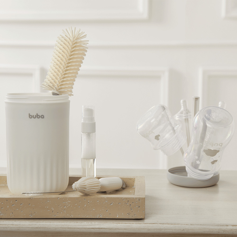 KIT PORTÁTIL PARA LIMPEZA DE MAMADEIRA COM ESTOJO BUBA